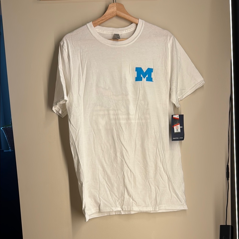 NWT Men’s Michigan Wolverines White T-Shirt